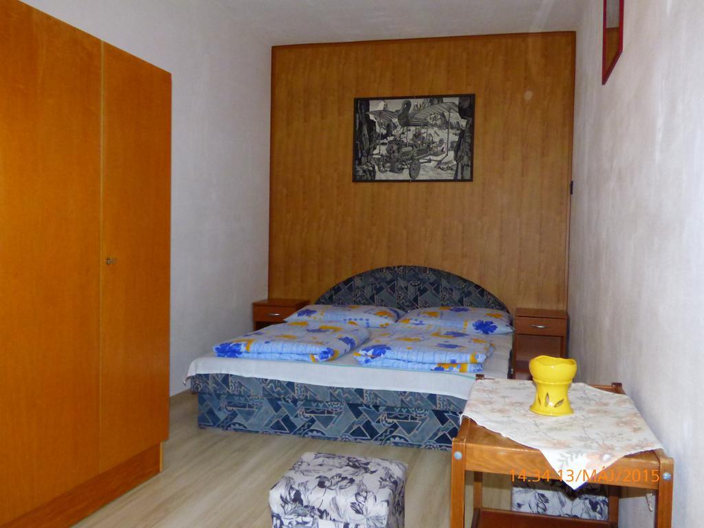 Fabian Apartman-Haz Szántód Стая снимка