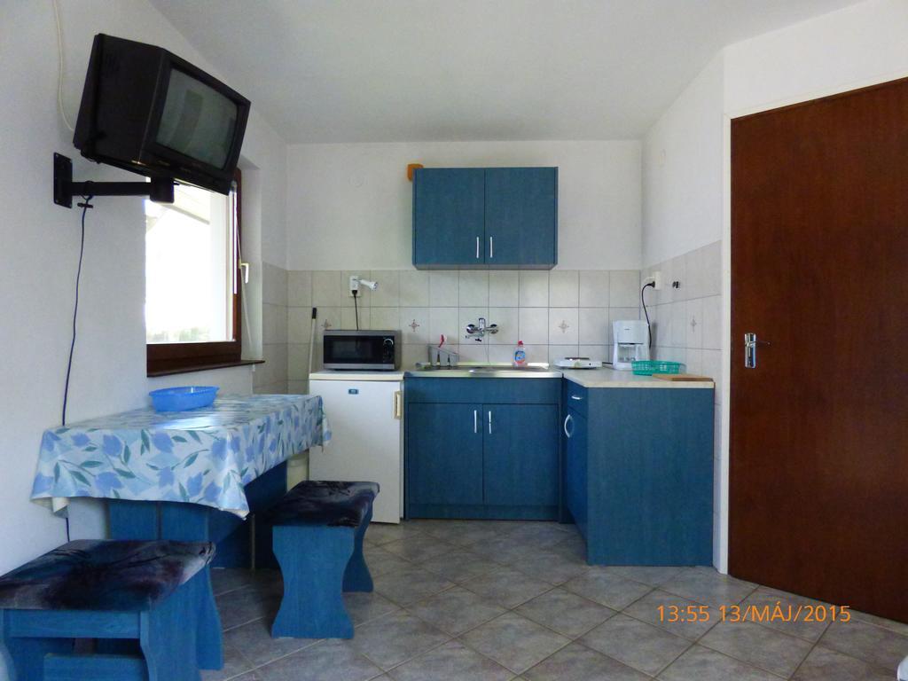 Fabian Apartman-Haz Szántód Стая снимка